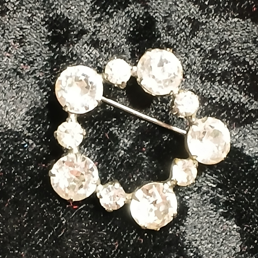 Elegant  Vintage Silver Crystal Brooch